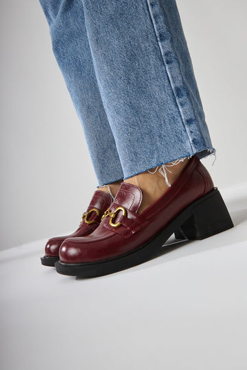 Berita – Burgundy Block Heel Shoe (Women)