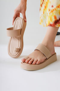 Deeman Nude Thick-Sole Thong Sandal