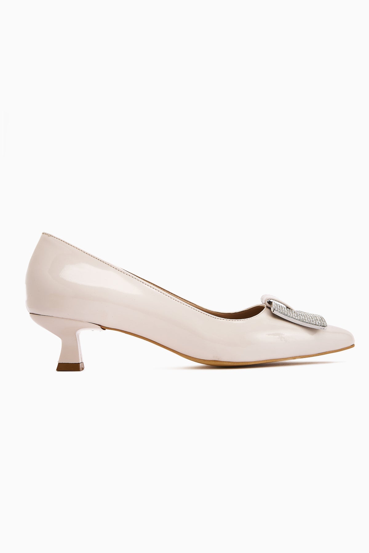 Lini – Nude Patent Buckle-Detail Low-Heel Shoe (Women)