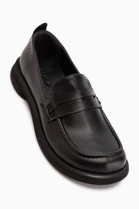 Mari Black Thick Sole Women’s Loafers