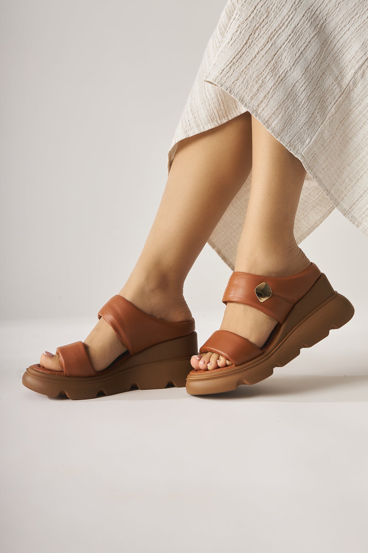 Susi – Cognac High-Heeled Puffy Slide (Women)