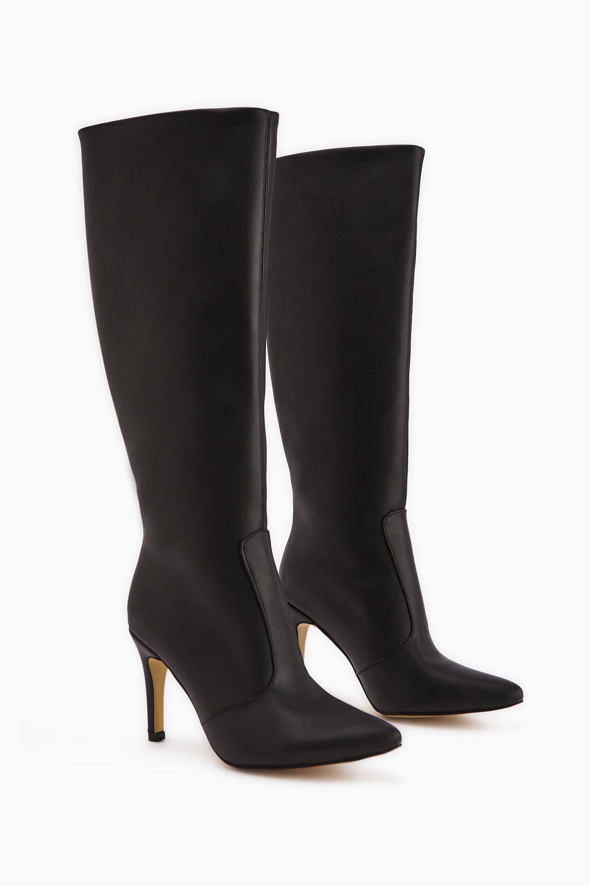 Lucine Black Pointed Toe Slim Heeled Boots