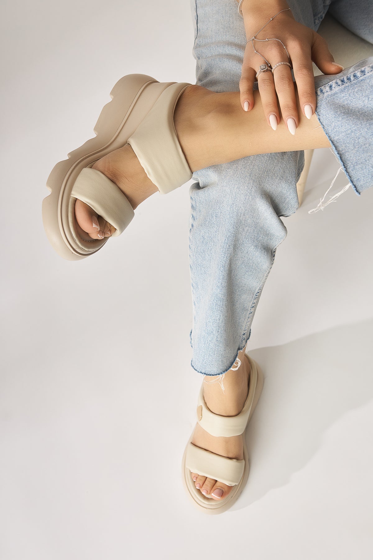 Susi – Beige High-Heel Puffy Slide (Women)