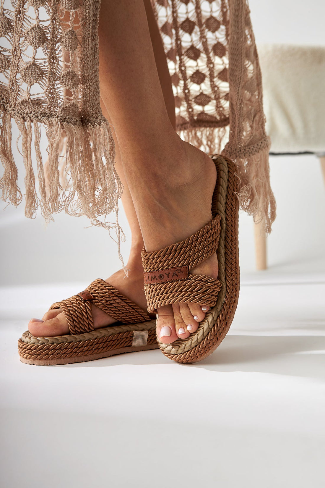 Menna – Cognac Straw Slide (Women)