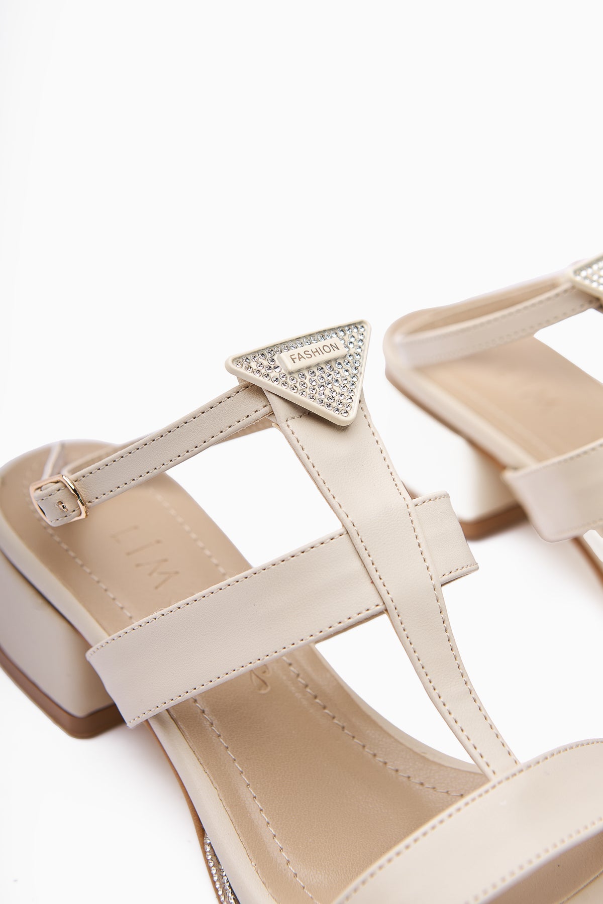 Shara Beige Stone Detail Low-Heeled Women's Sandal