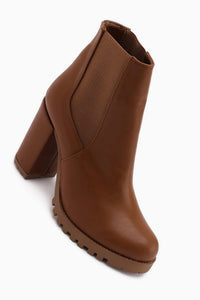 Dorsaf Tan Oval Toe Elastic Heeled Boots