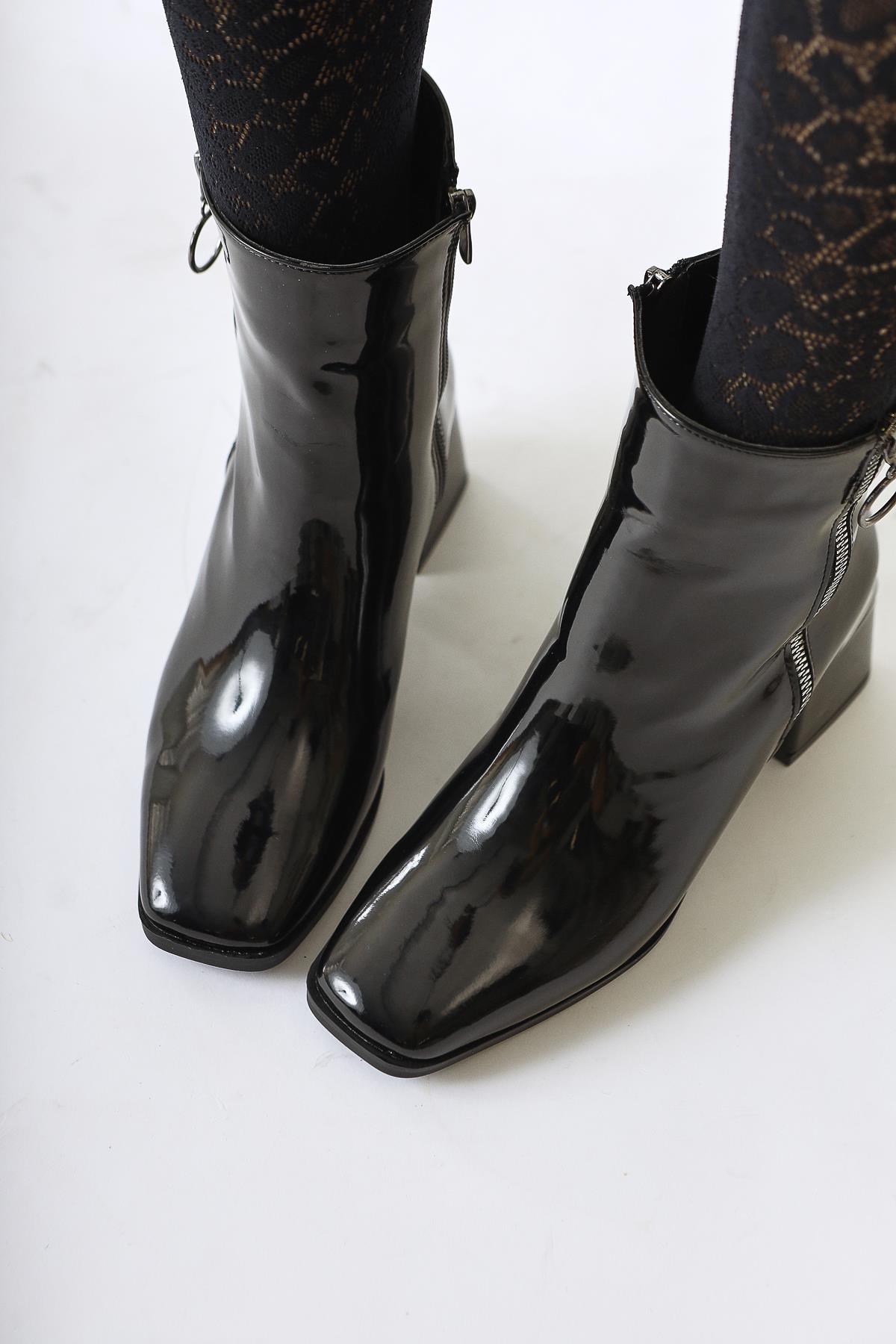 Deyana Black Patent Zipper Accessorized Boots