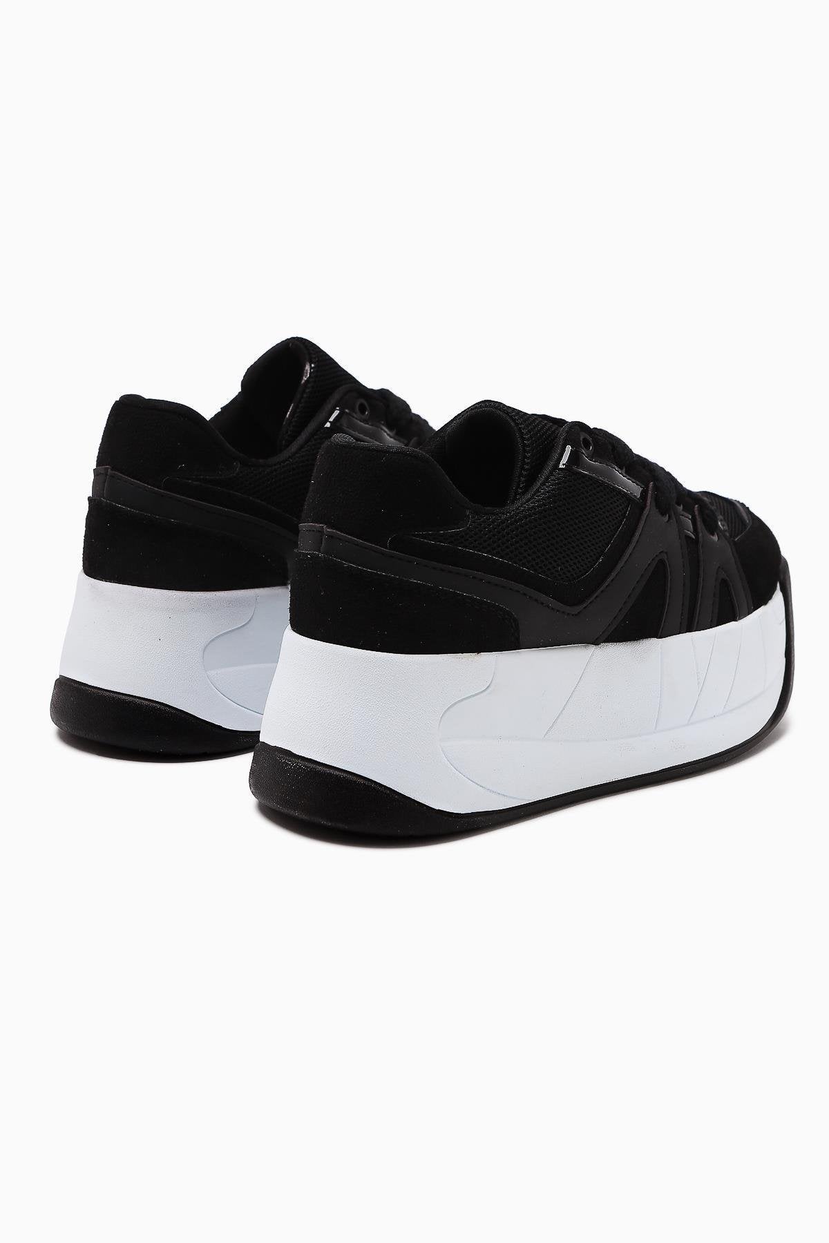 Alvi – Black Leather-Look-Detail Sneaker (Women)