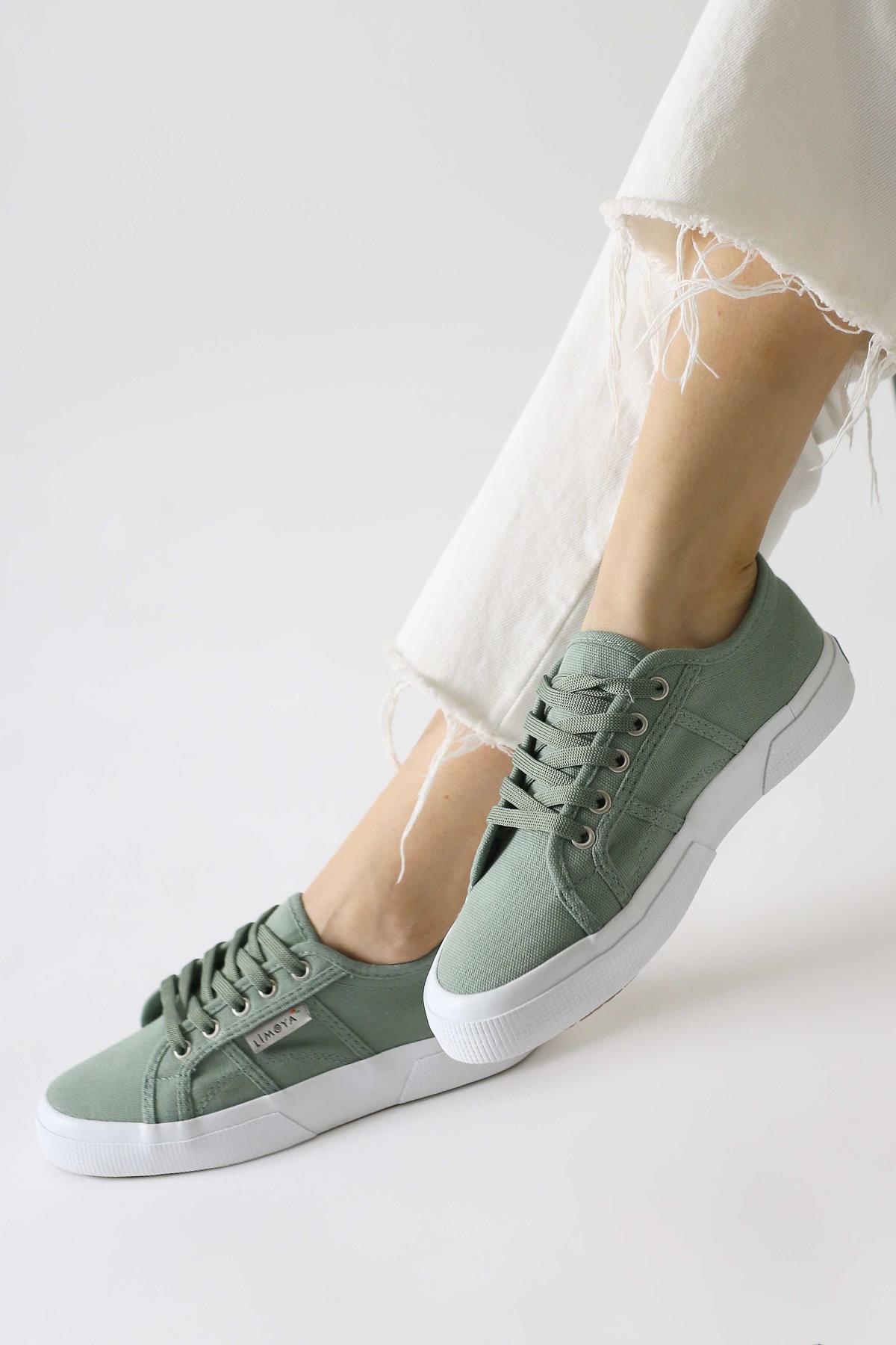 Timon – Mint Linen Sneaker (Women)