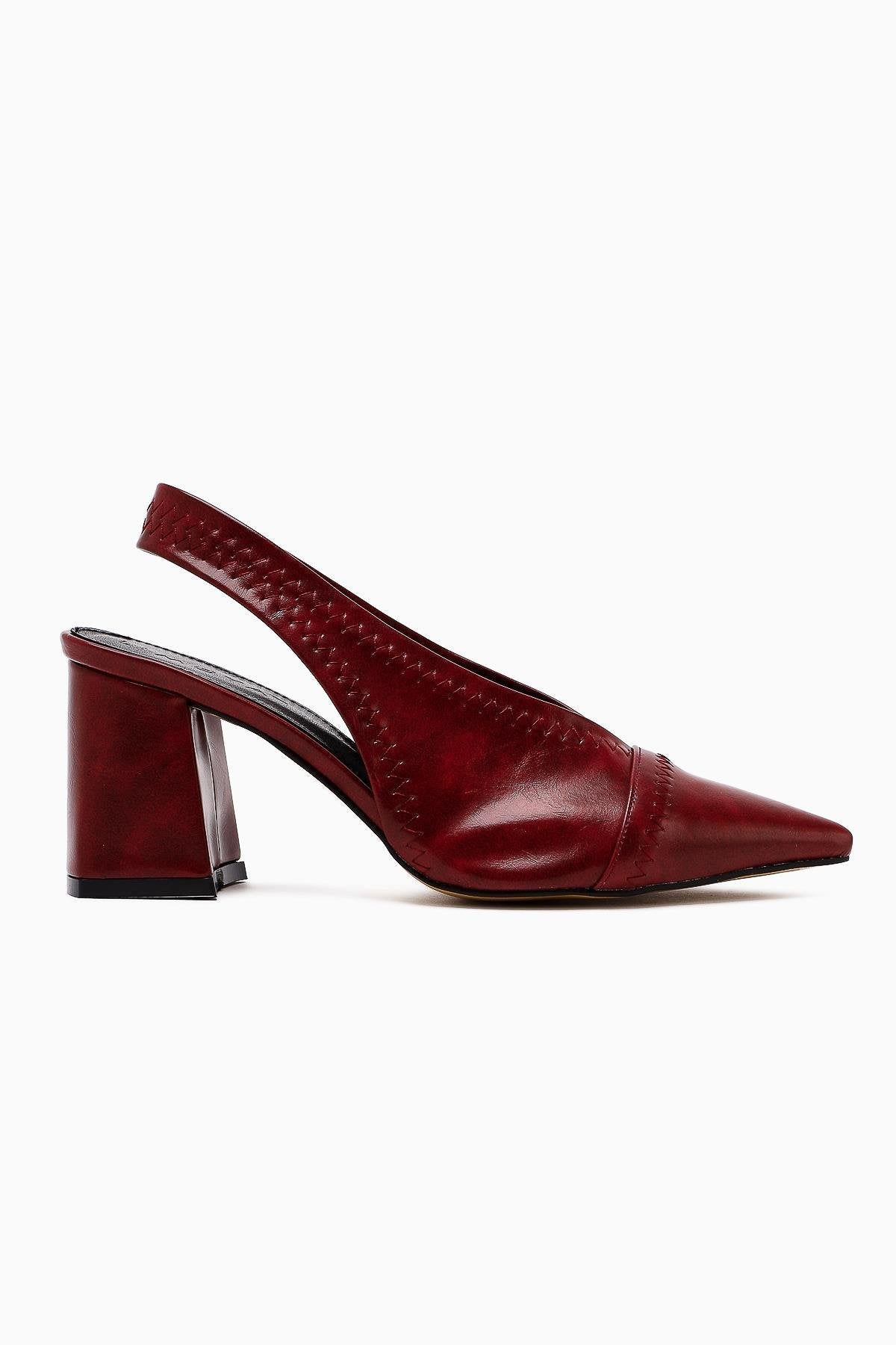 Essie Burgundy Pointed Toe Elastic Stitch Detail Chunky Heels