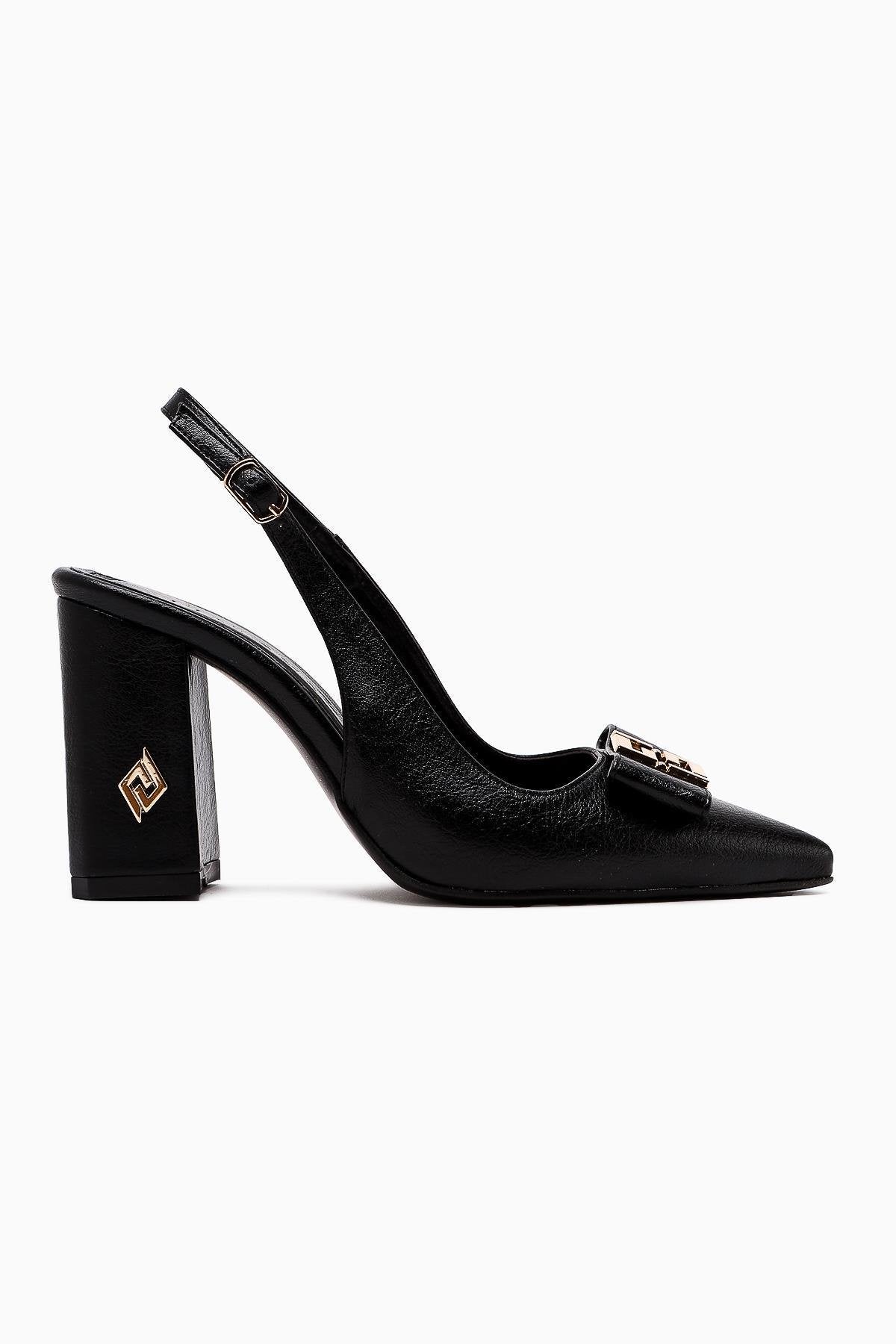 Yupin Black Metal Detailed Closed Toe Women’s Heeled Shoes