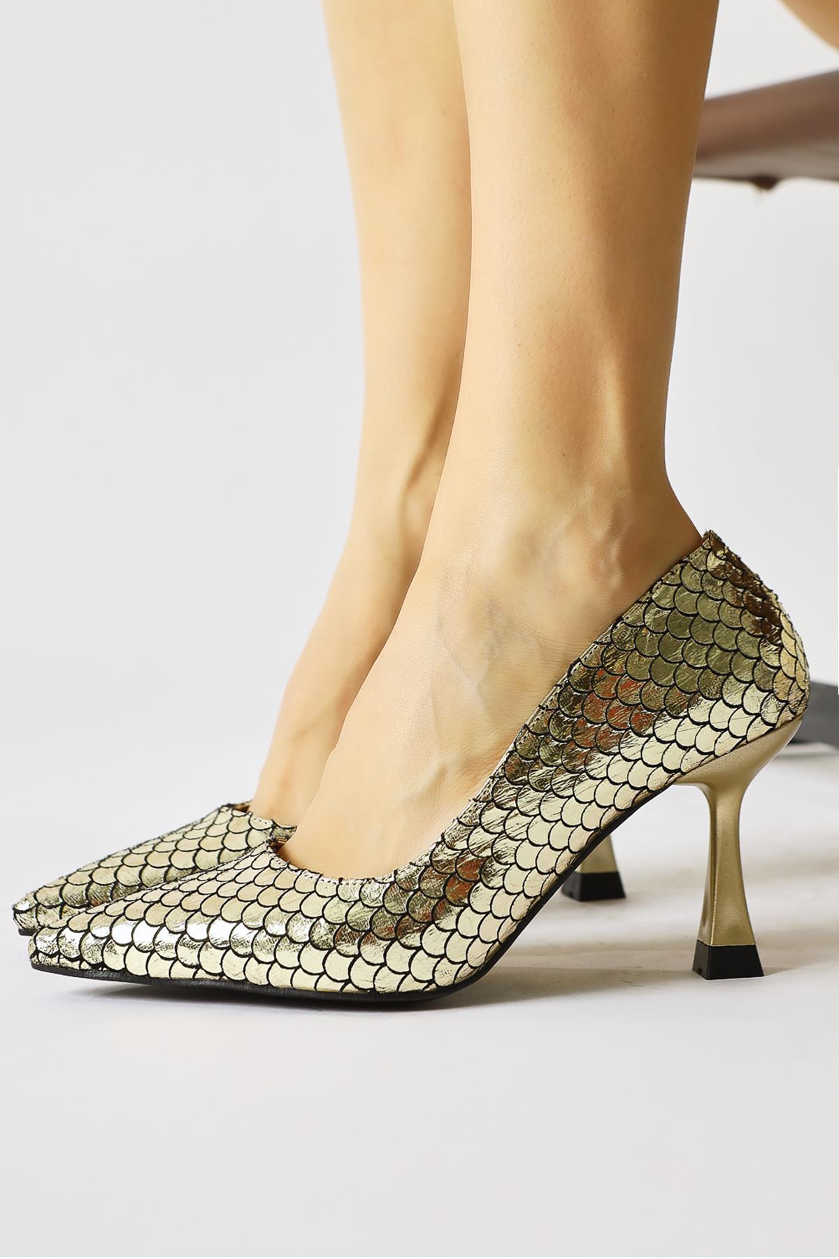 Celestine – Gold Pointed-Toe Stiletto (Women)