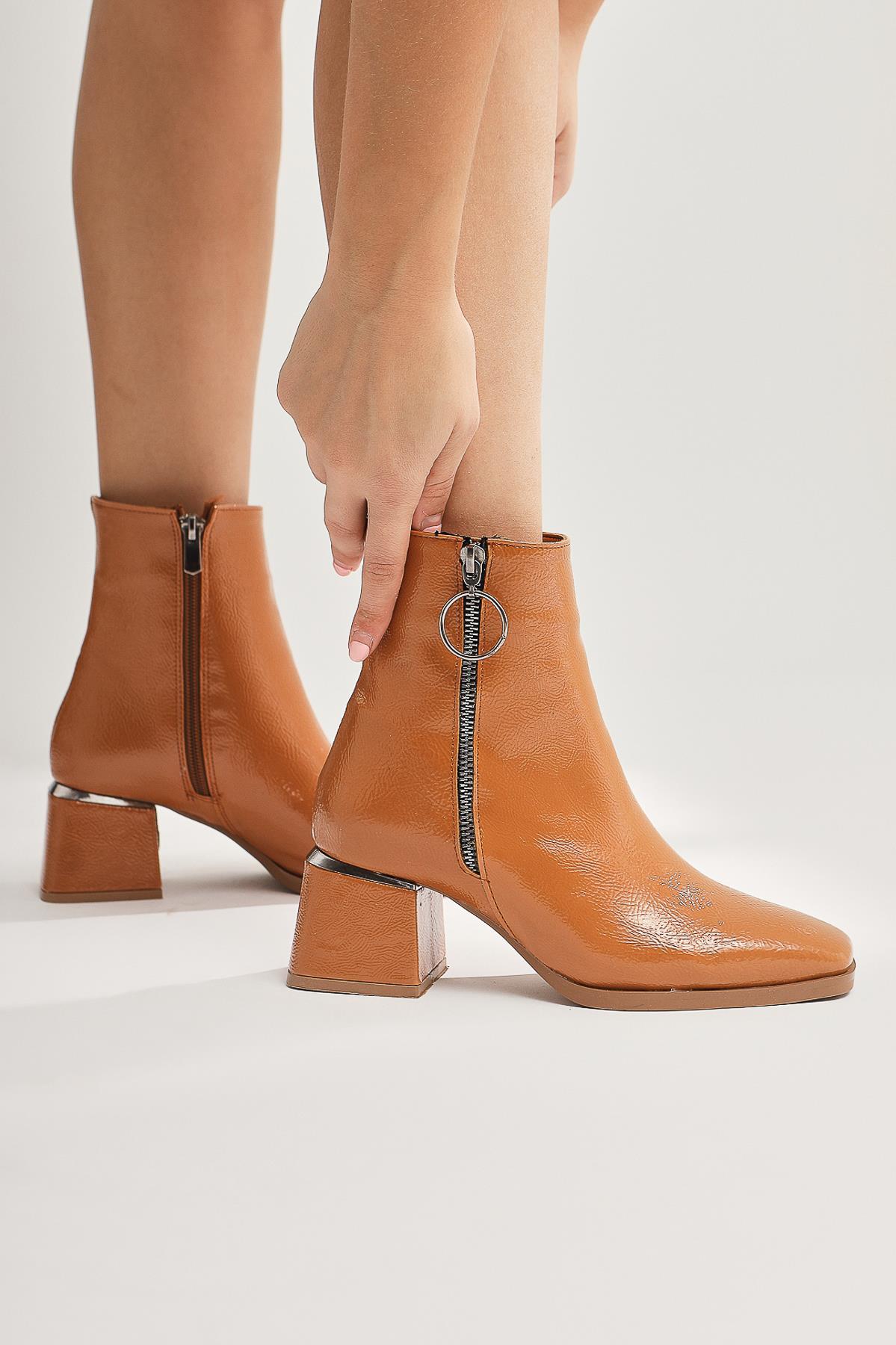 Deyana Taba Crinkled Patent Leather Zipper Accessorized Boot