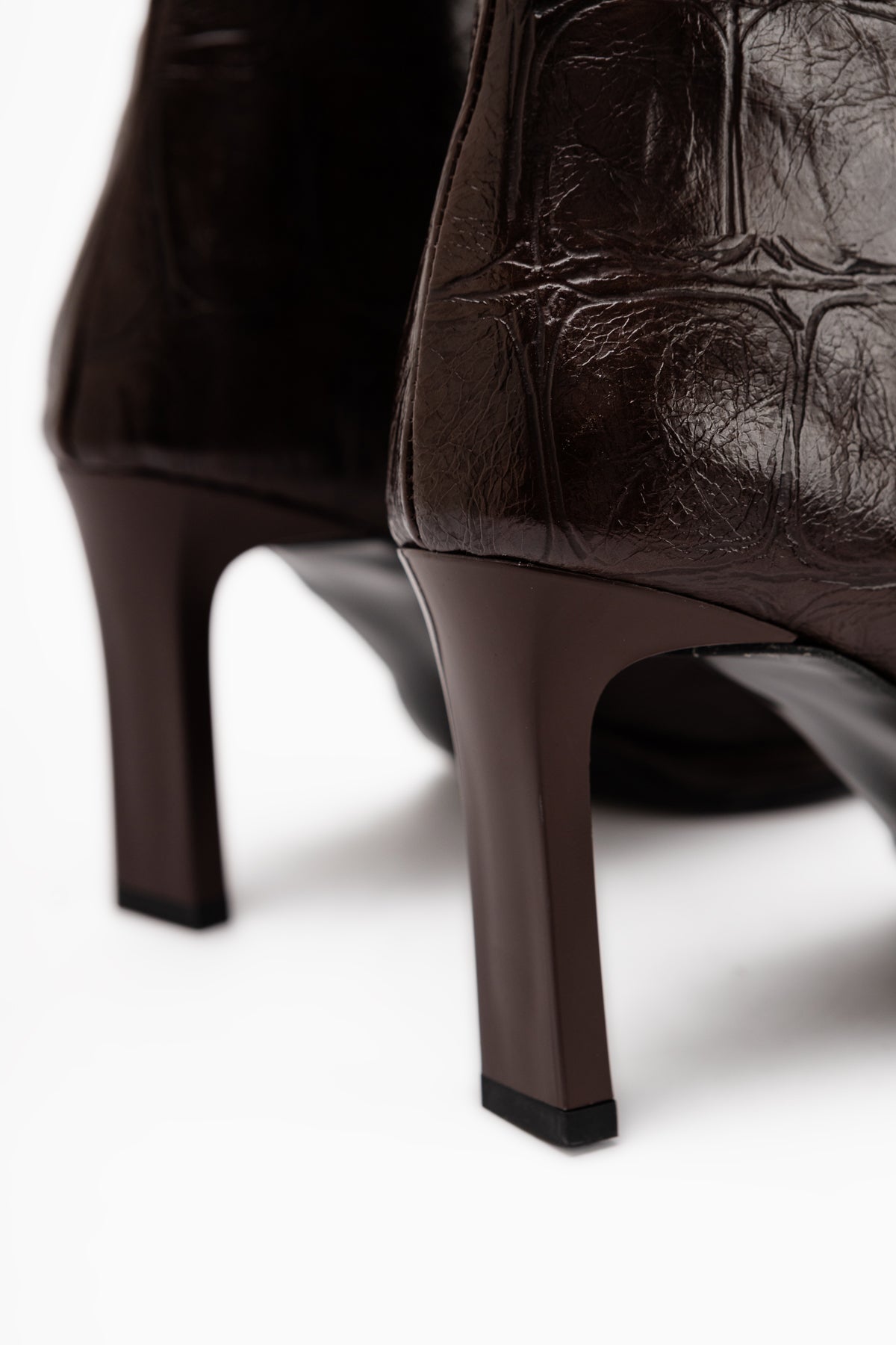 Lovis Brown Crocodile Pattern Buckle Detailed Women’s Boots