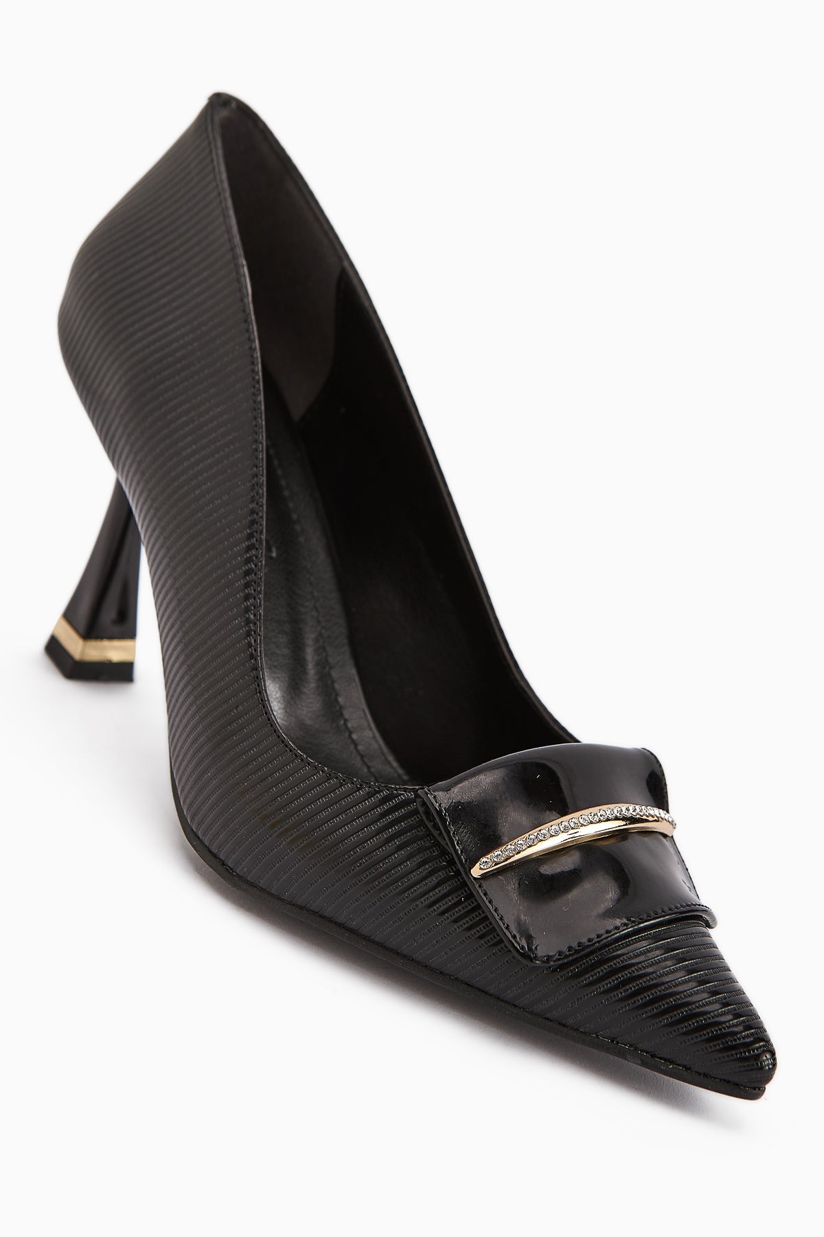 Saja Women's Black Buckled High Heel Shoe