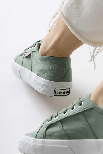 Timon – Mint Linen Sneaker (Women)