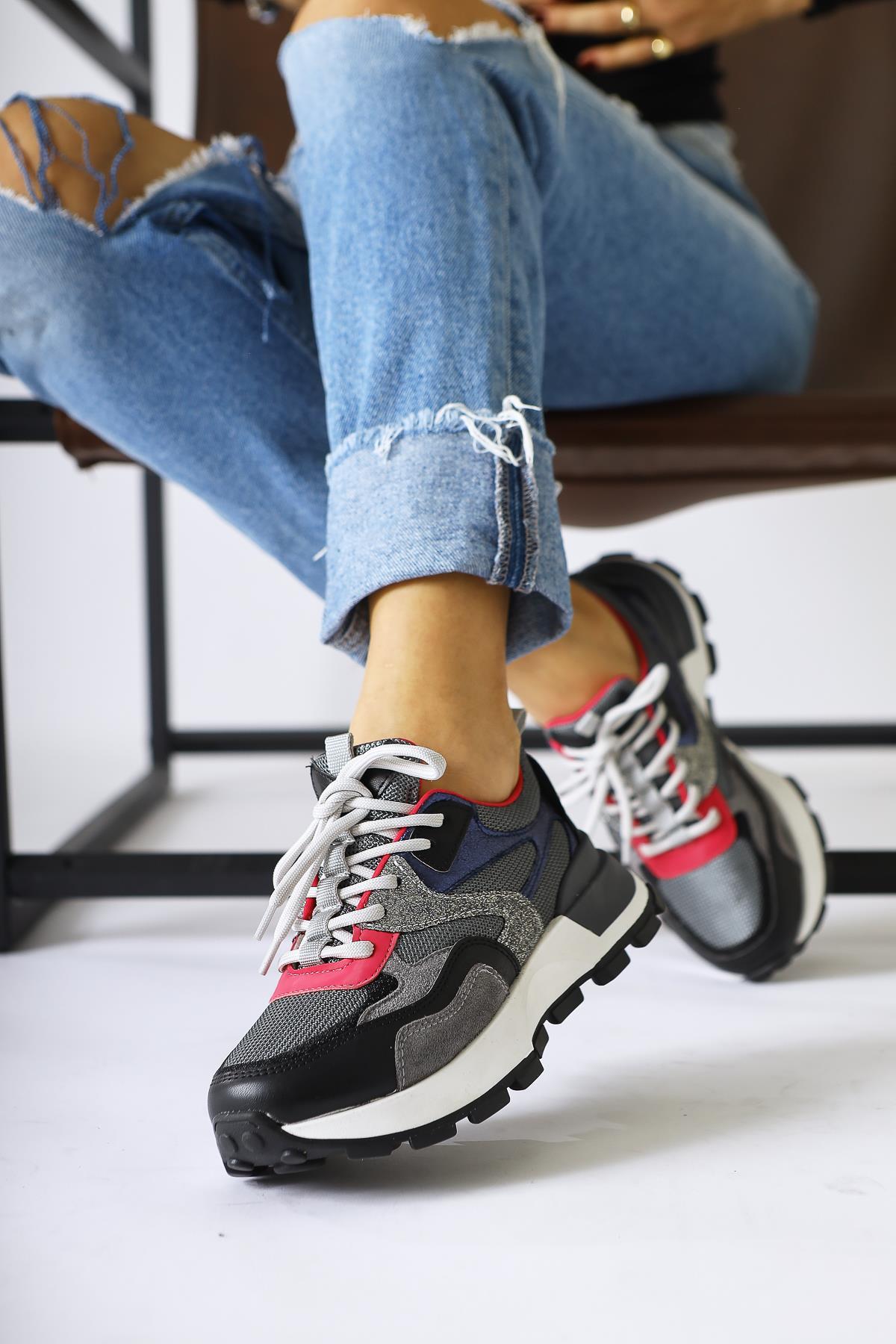 Netta Black Mesh Detailed Lace-Up Sneakers