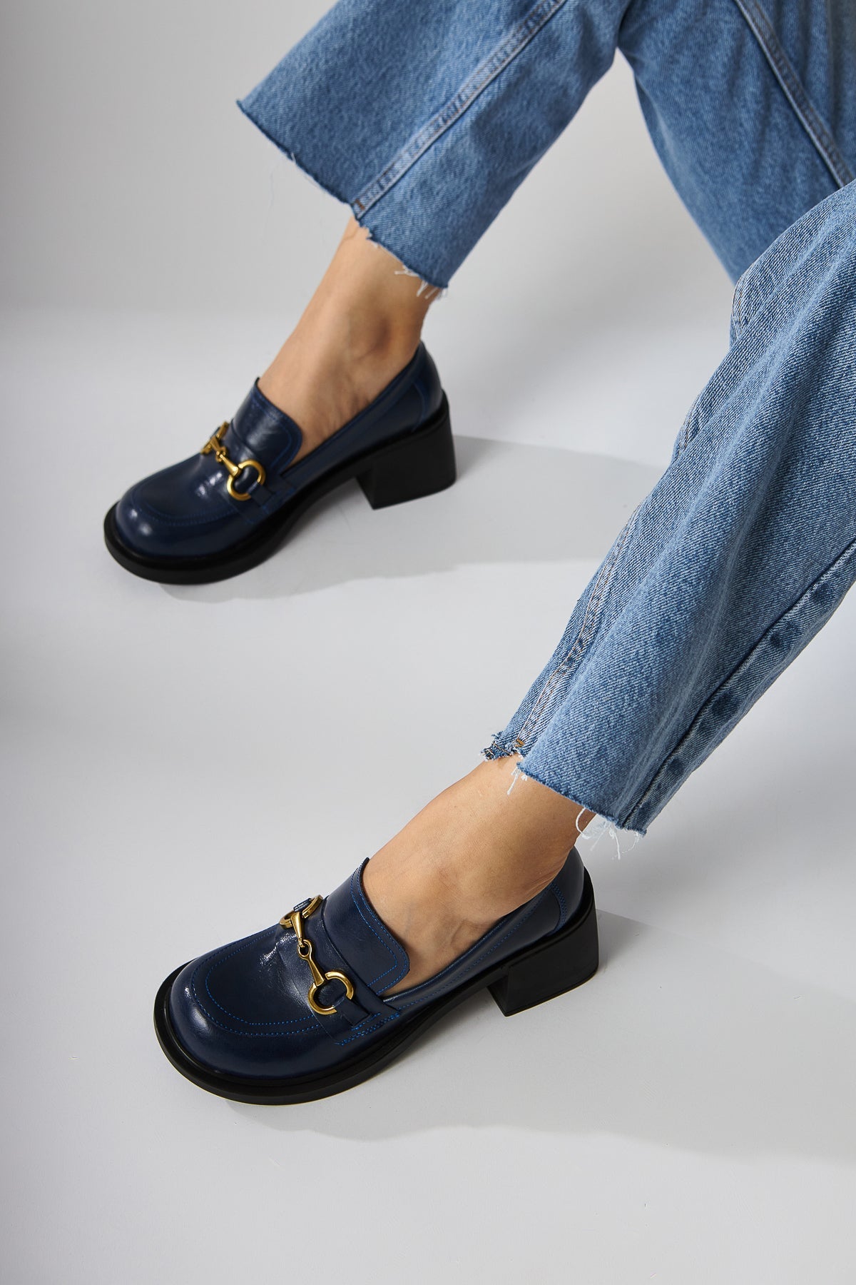 Berita – Navy Block Heel Shoe (Women)