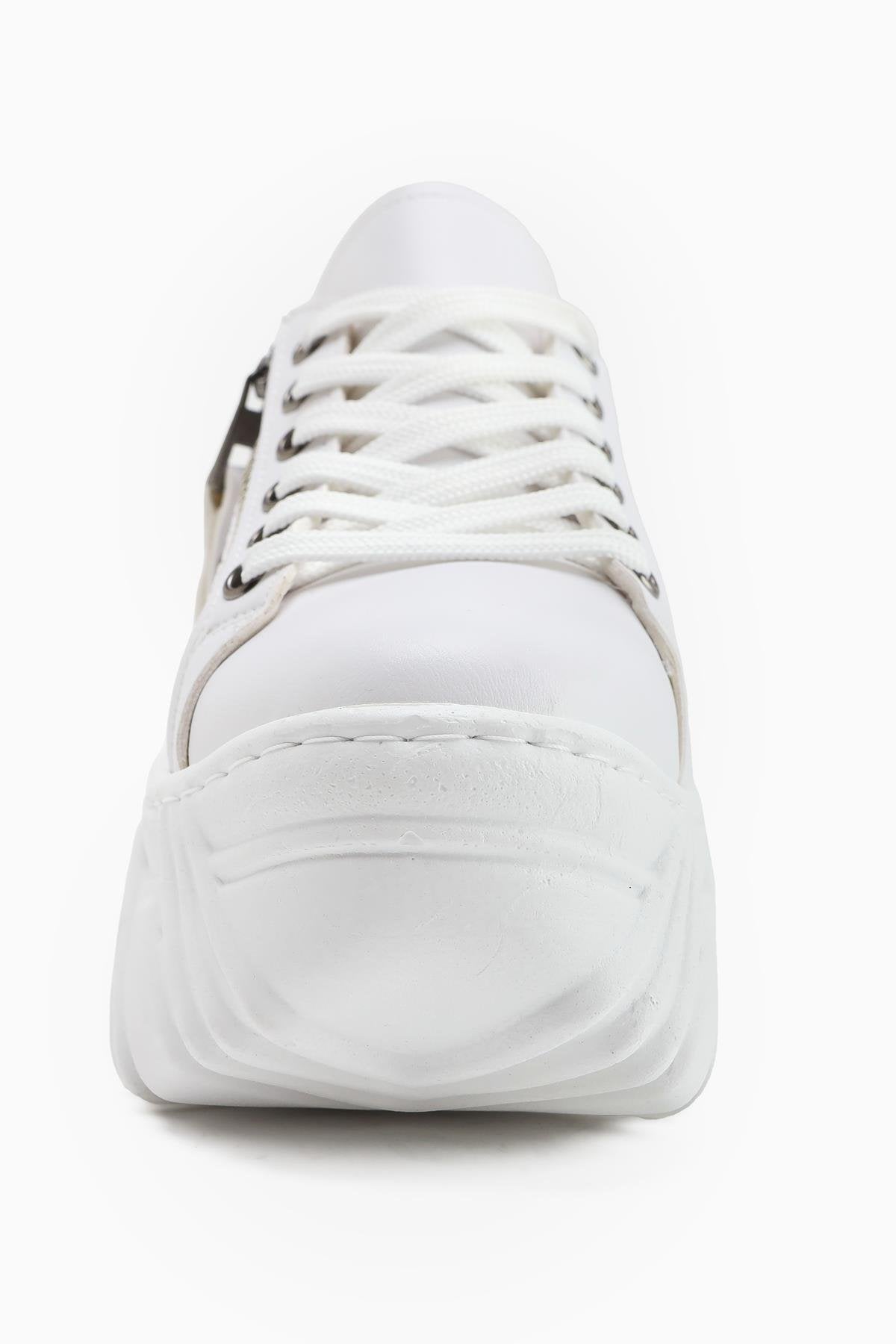 Betty – White Zipper-Detail Platform Sneaker (Women)