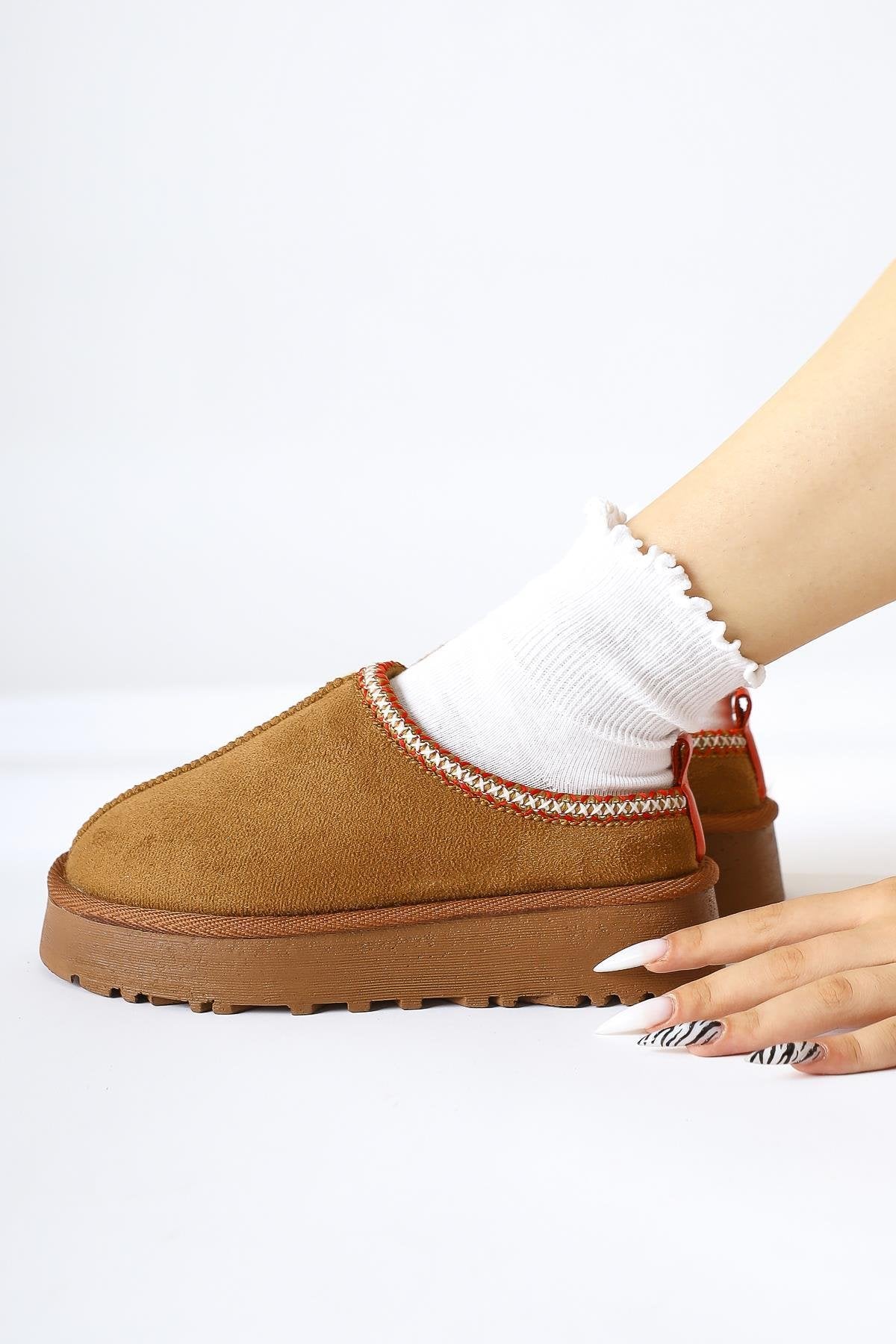 Anne-Liis – Cognac Suede Woven-Detail Winter Slide (Women)
