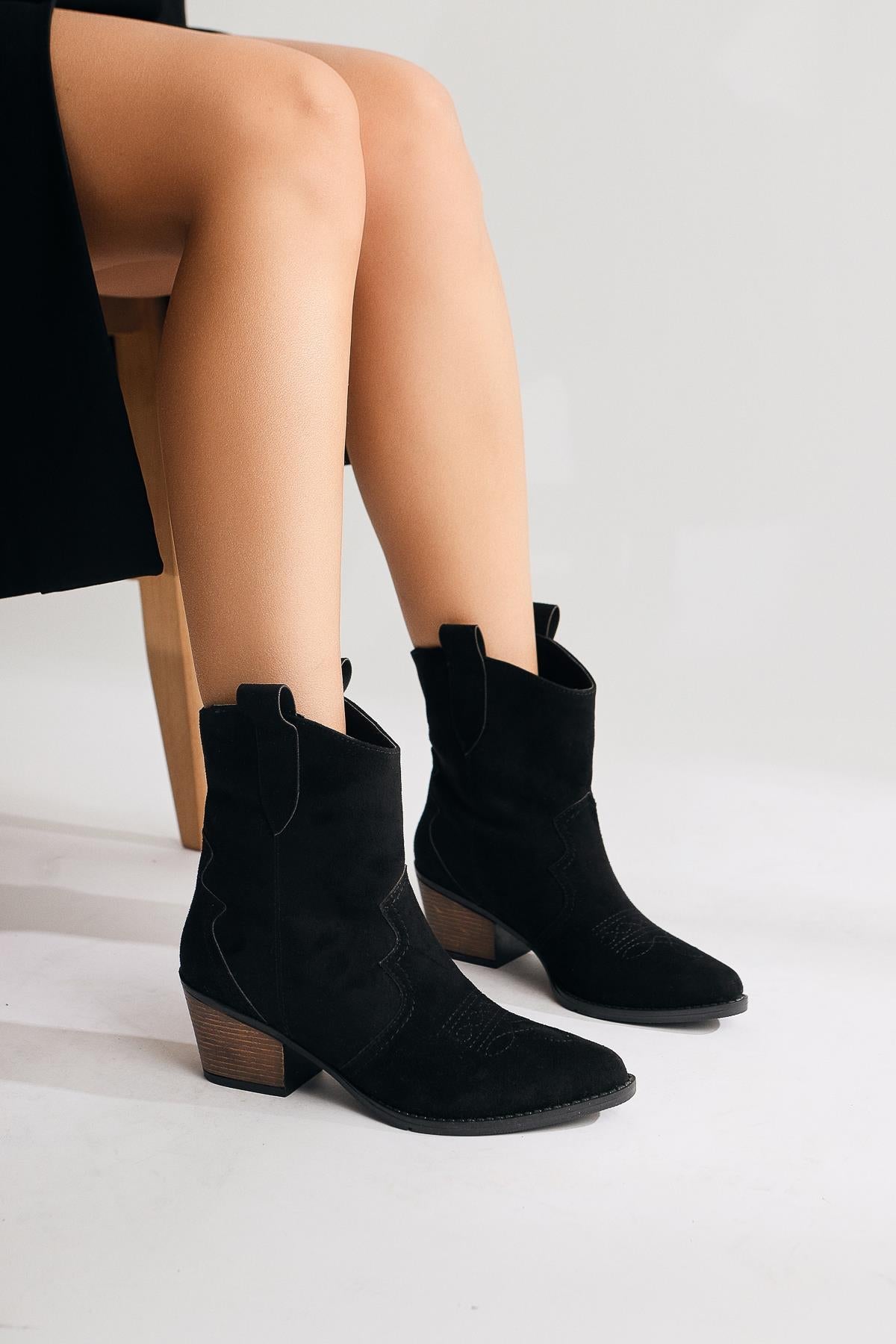 Joo – Black Suede Pointed-Toe Embroidered Western Boot (Women)