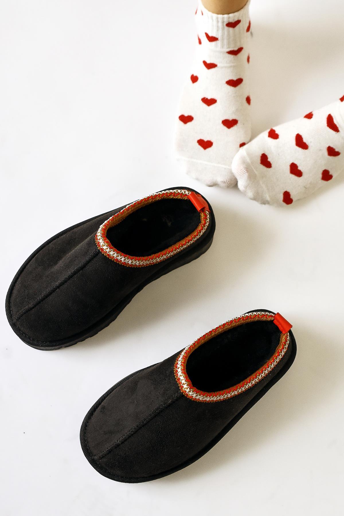 Anne-Liis – Black Suede Woven-Detail Winter Slide (Women)