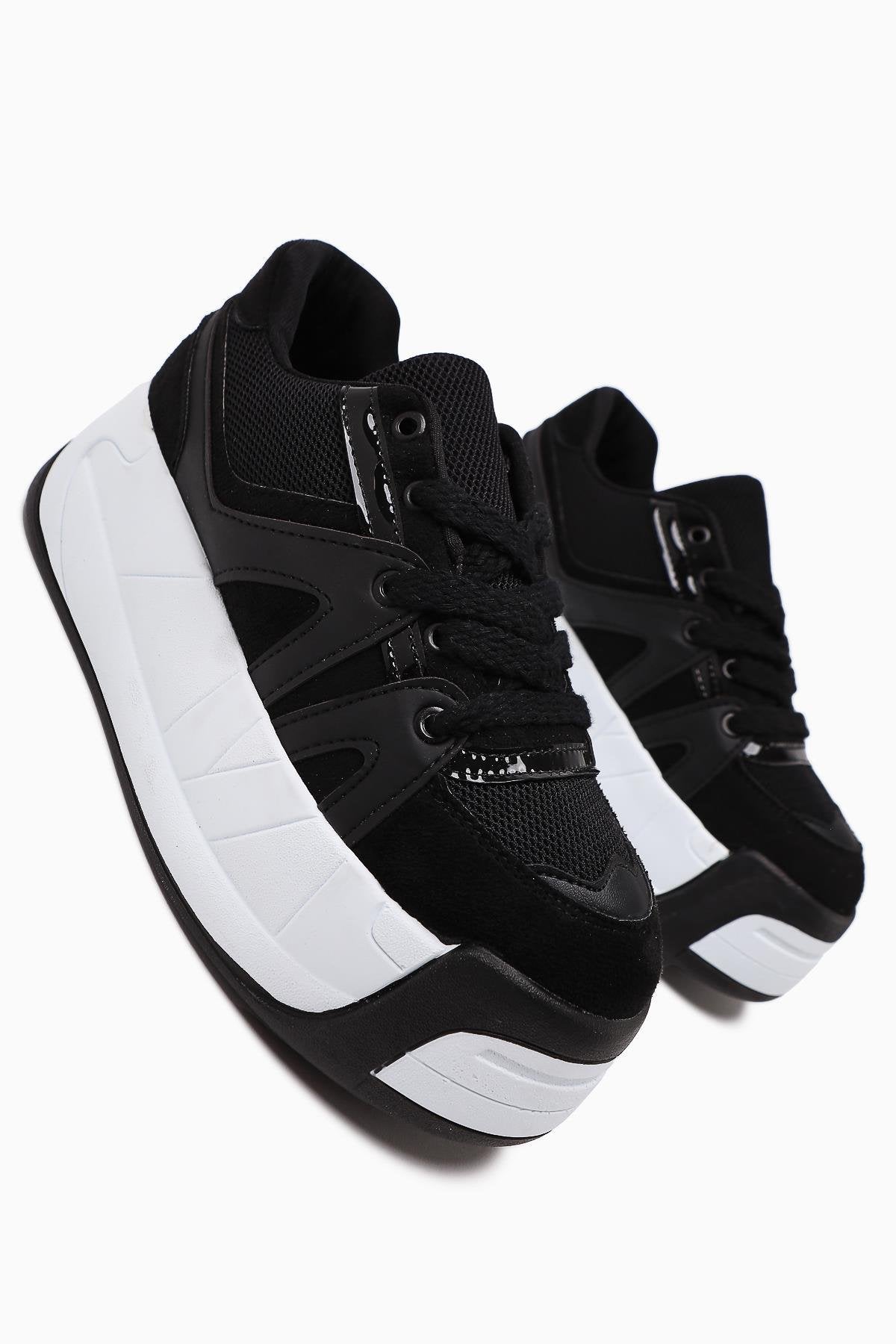 Alvi – Black Leather-Look-Detail Sneaker (Women)