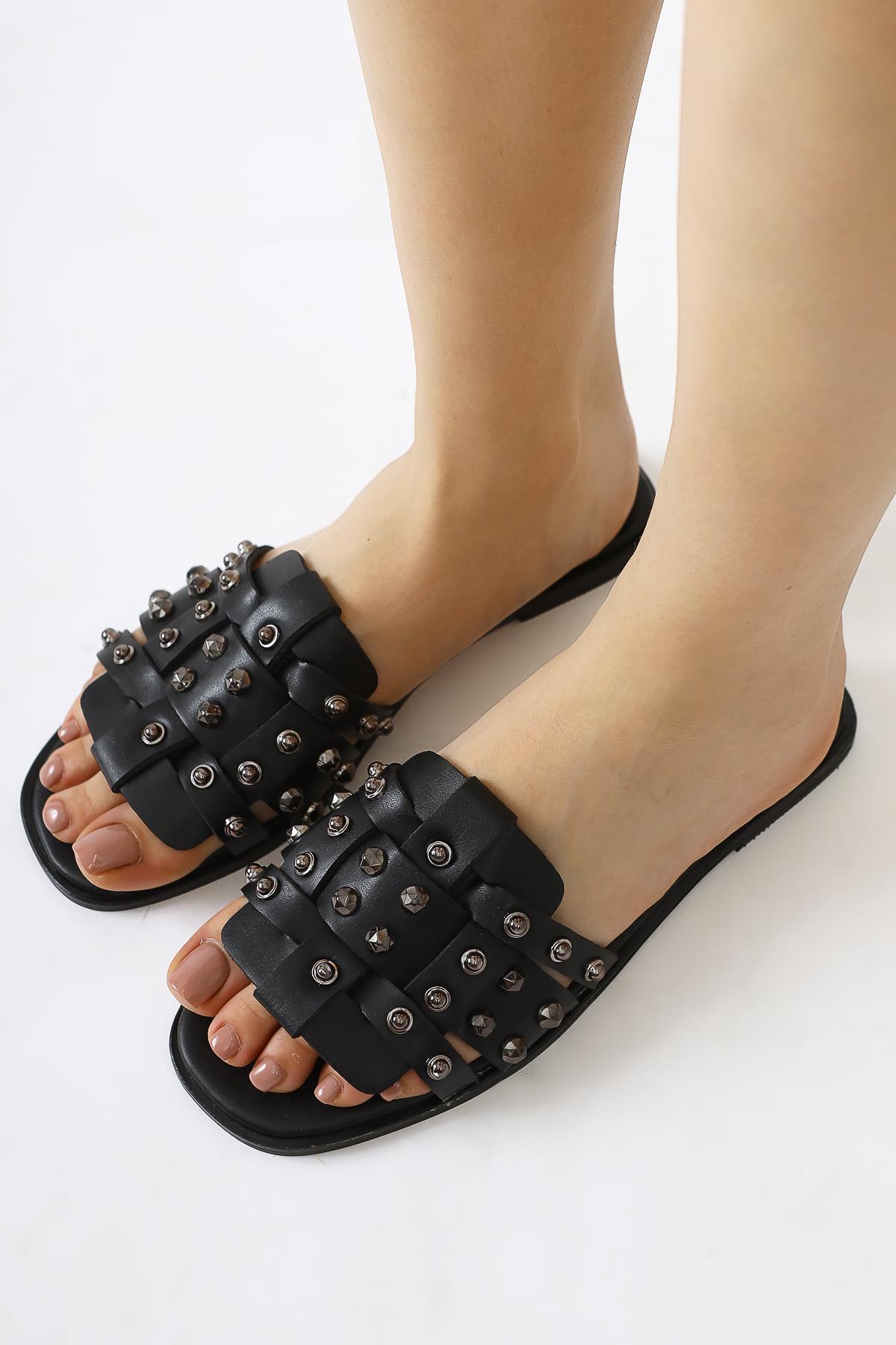 Aima Black Thin Strap Sandals