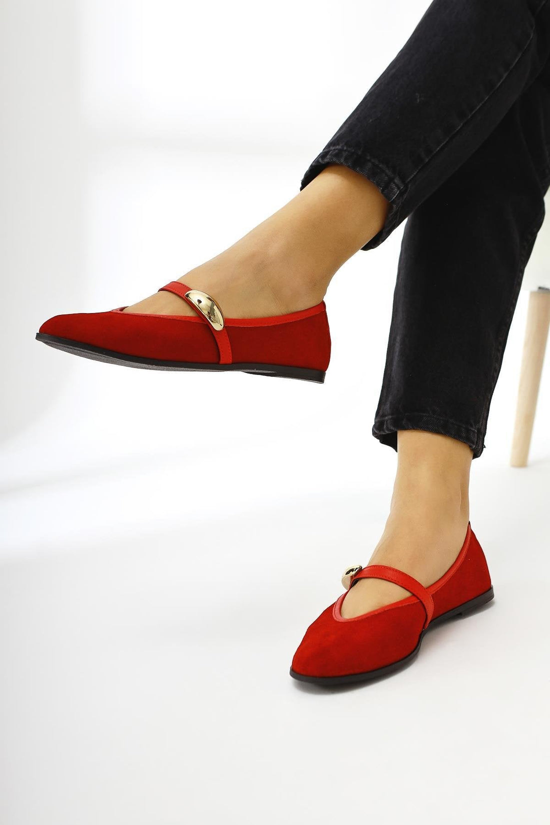 Aliana Genuine Leather Red Suede Buckle Detailed Women's Ballet Flats