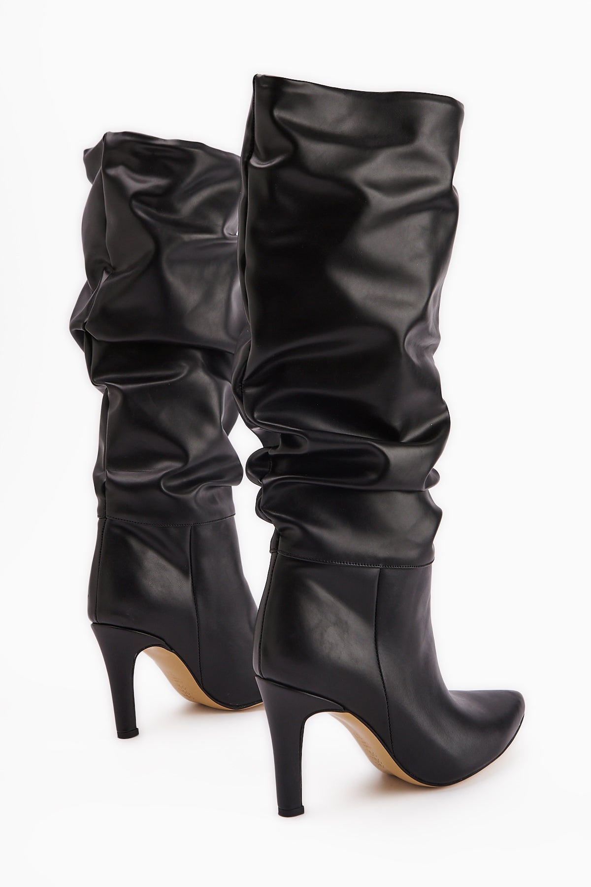 Rimaz Black Pleated Long Pointed Heeled Boots