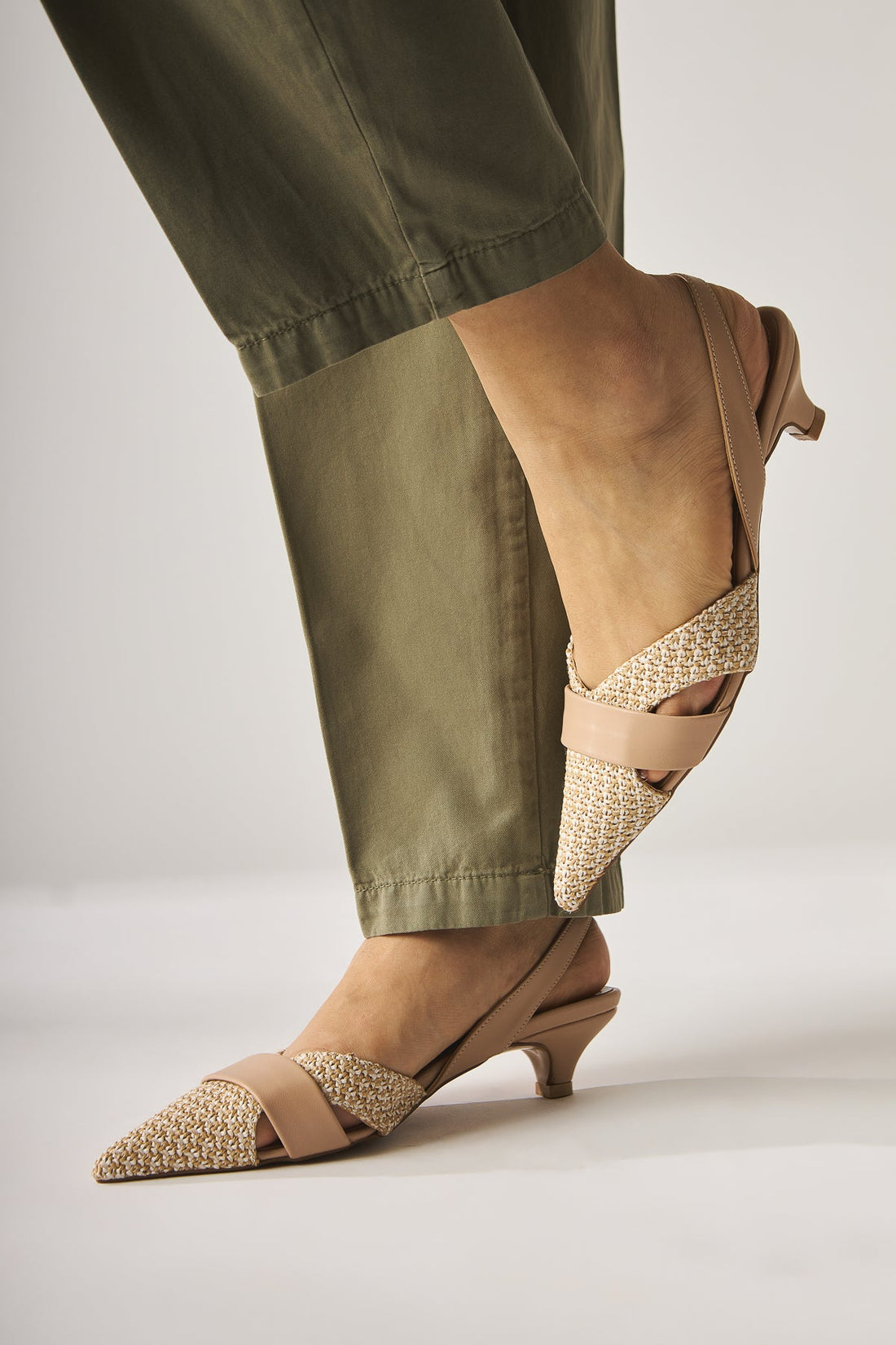 Hina Beige Woven Detail Low Heel Women's Sandals