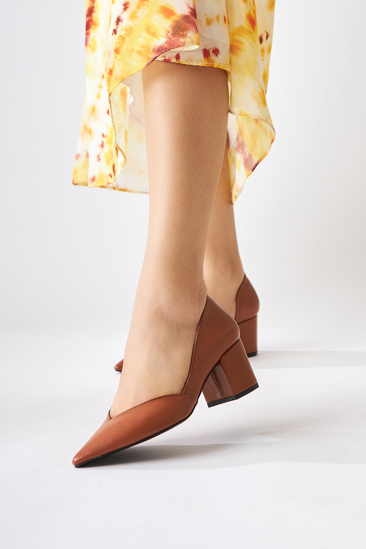 Albena – Cognac Pointed-Toe Cutout-Detail High Heel (Women)