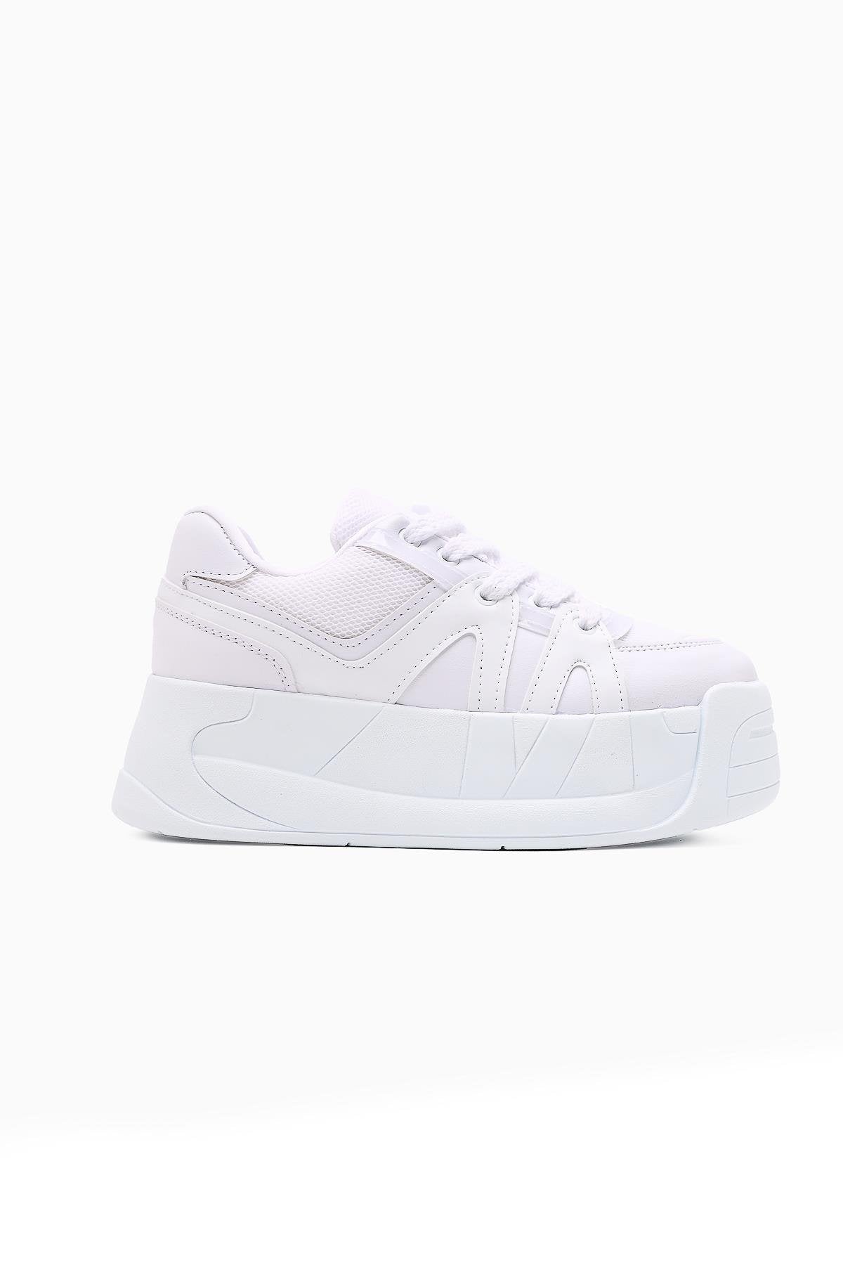 Alvi – White Leather-Look Detail Sneaker (Women)