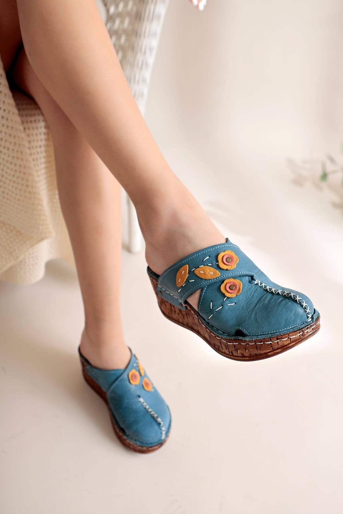 Alto Genuine Leather – Dark Blue Wedge Distressed-Sole Slide (Women)