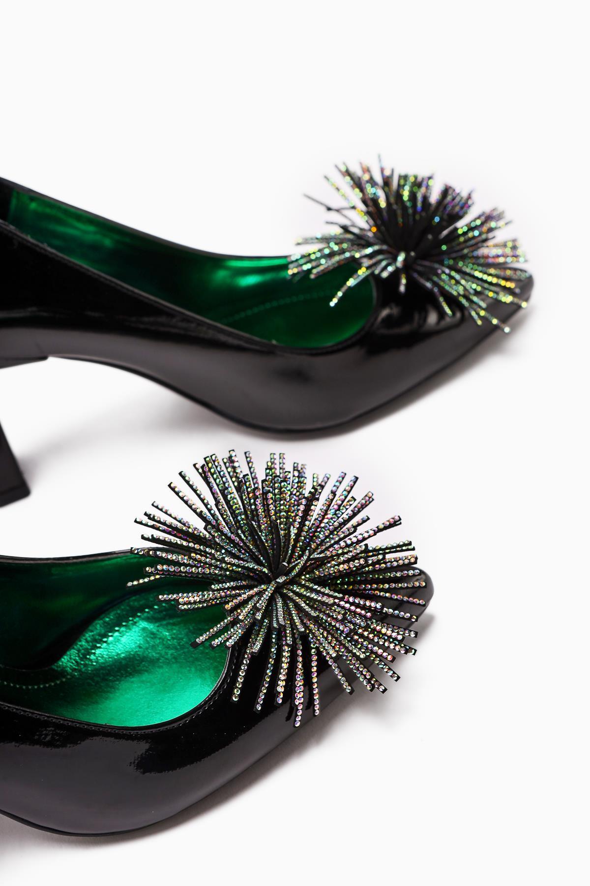Choi – Black Patent Pointed-Toe Stone-Embellished Tassel-Detail Heeled Shoe (Women)