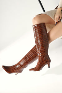 Milika Taba Pointed Toe Short Heeled Pull-On Boot