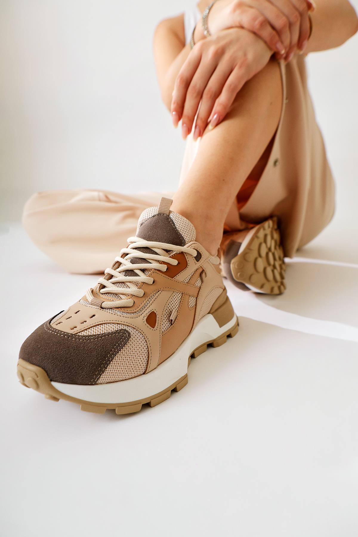 Siska Beige-Brown High-Platform Lace-Up Sneakers