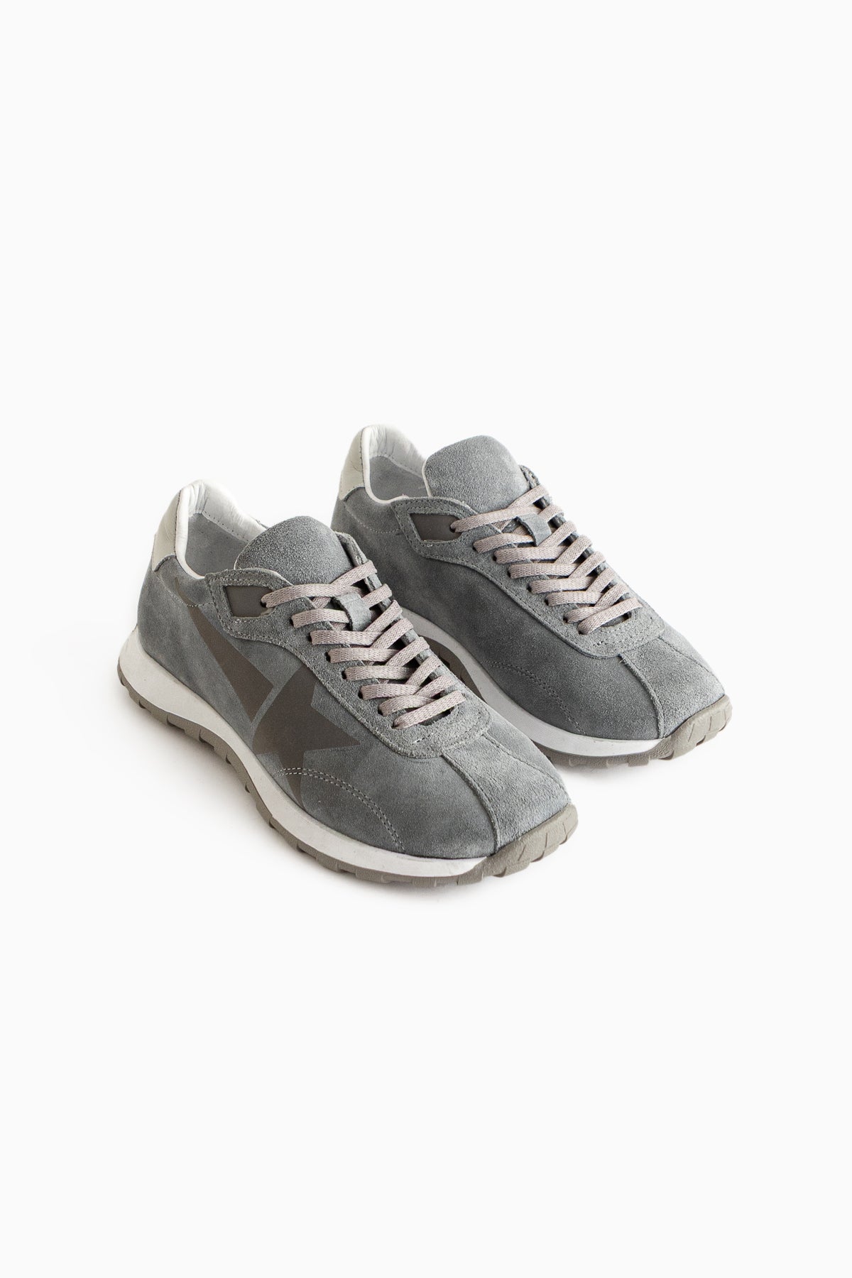 Polly Hakiki Deri Gri Süet Yıldız Detaylı Kadın Sneaker