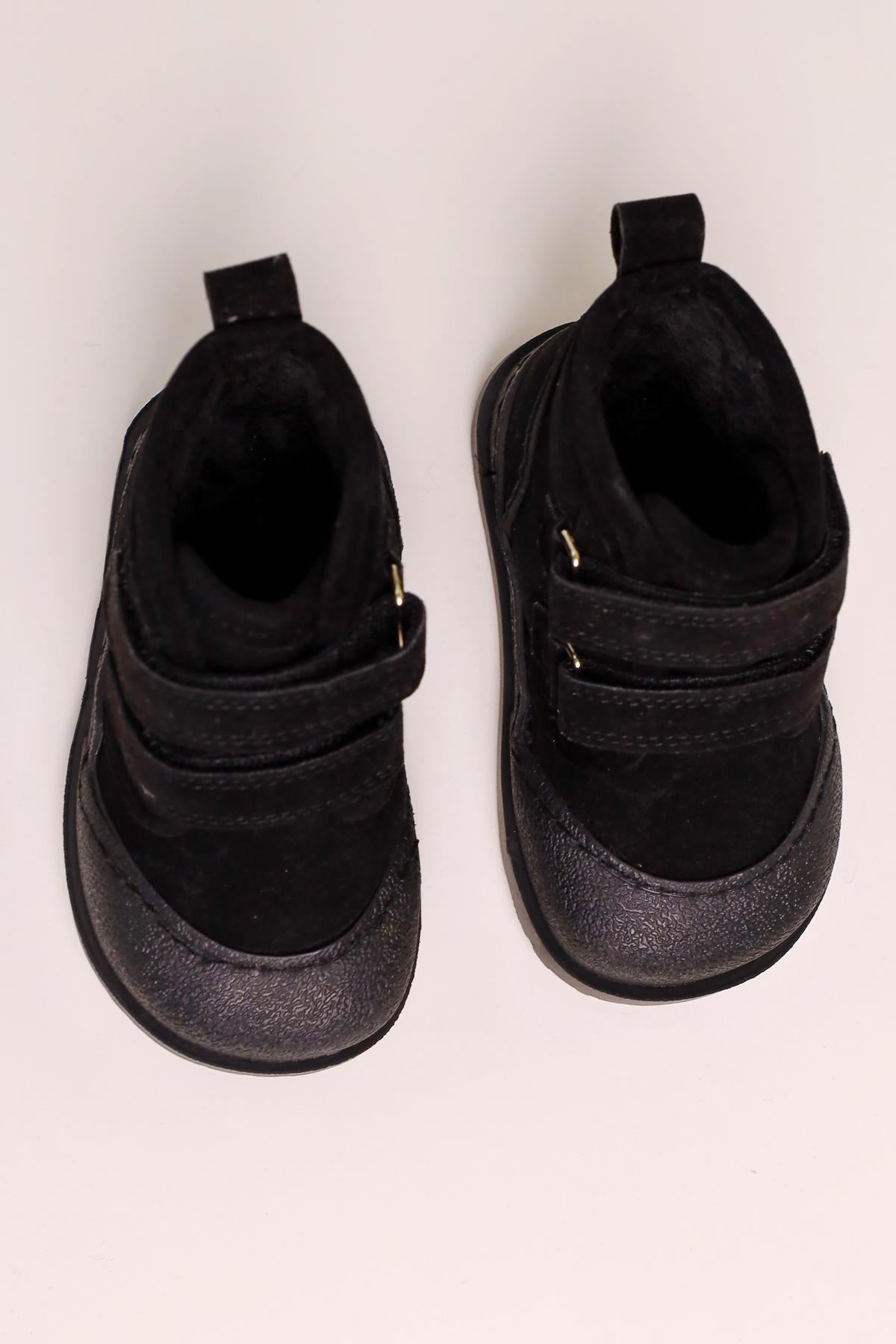 Heddy Black Suede Velcro Baby Boots