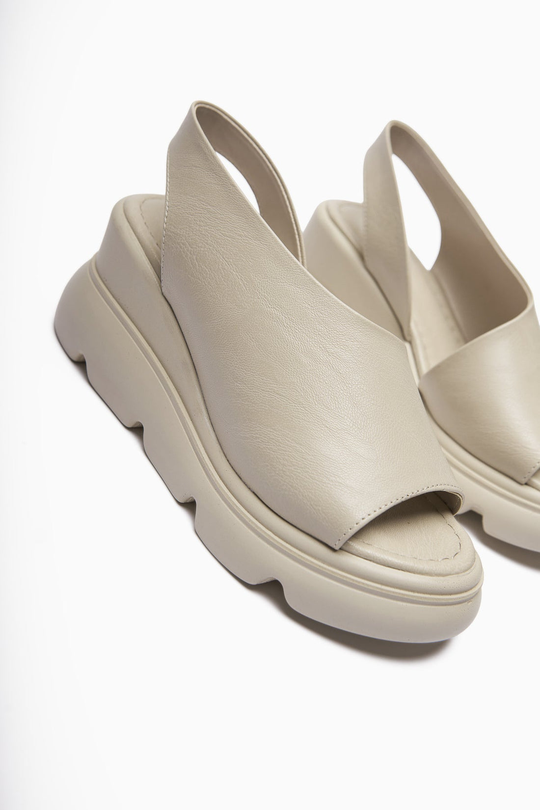 Lima Beige Thick-Soled Open-Toe Women's Sandals