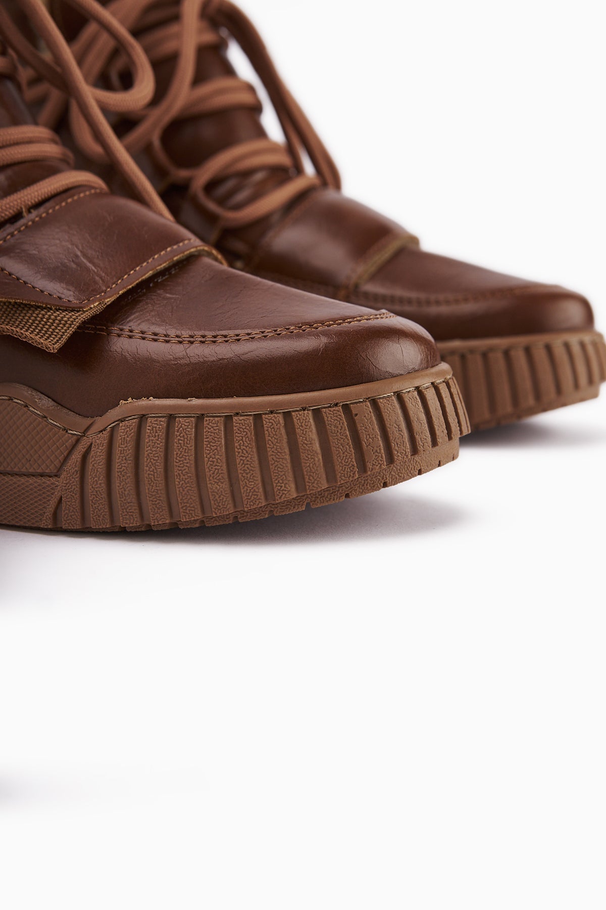 Yanisa Taba Fur-Lined Lace-up Women's Sport Boot