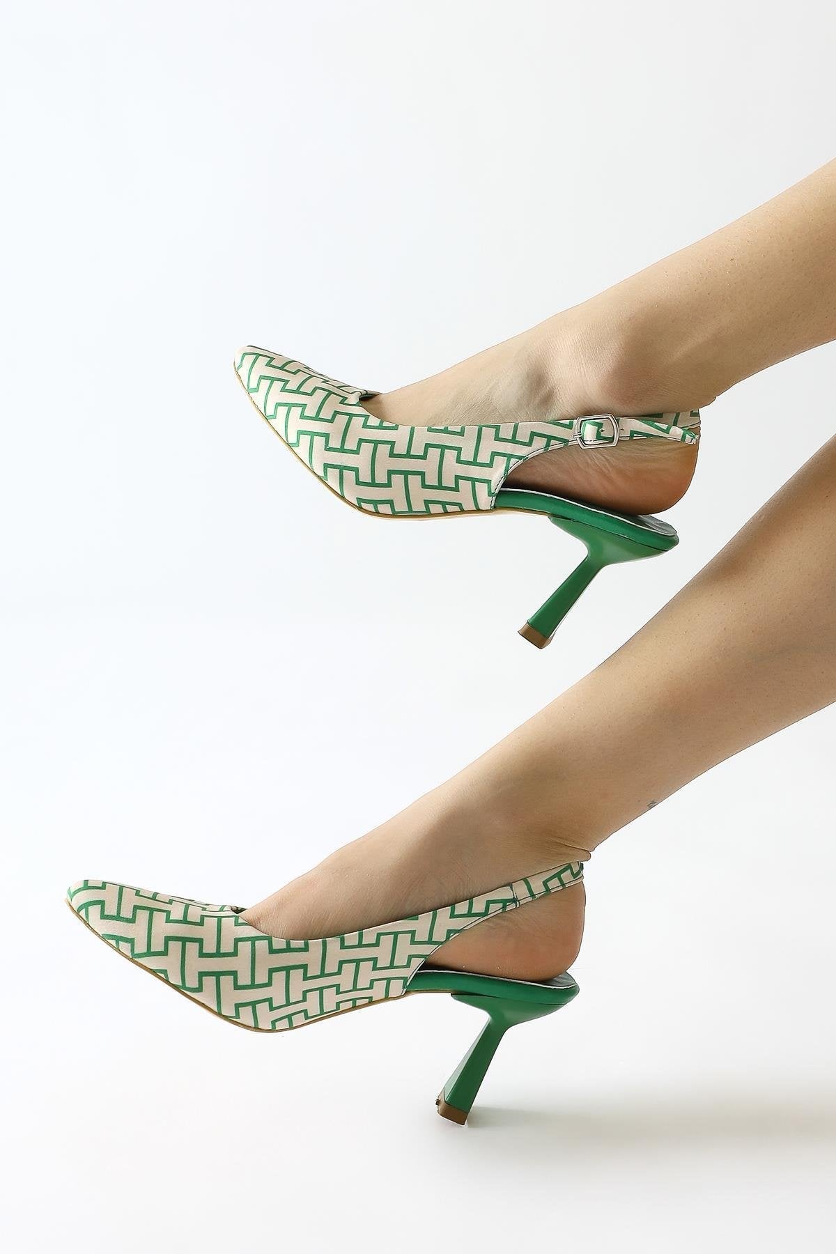 Ernesa – Green Geometric-Patterned Heeled Shoe (Women)