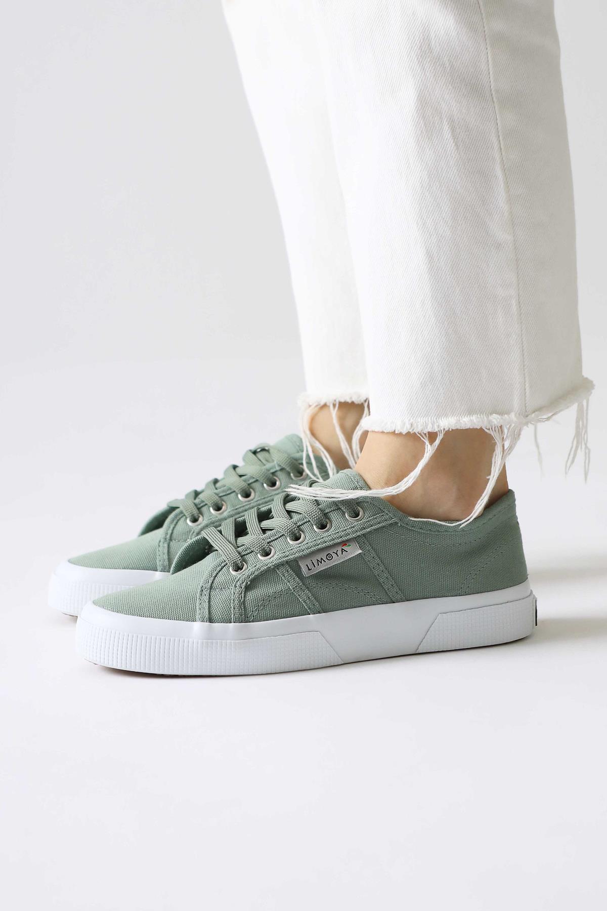 Timon – Mint Linen Sneaker (Women)