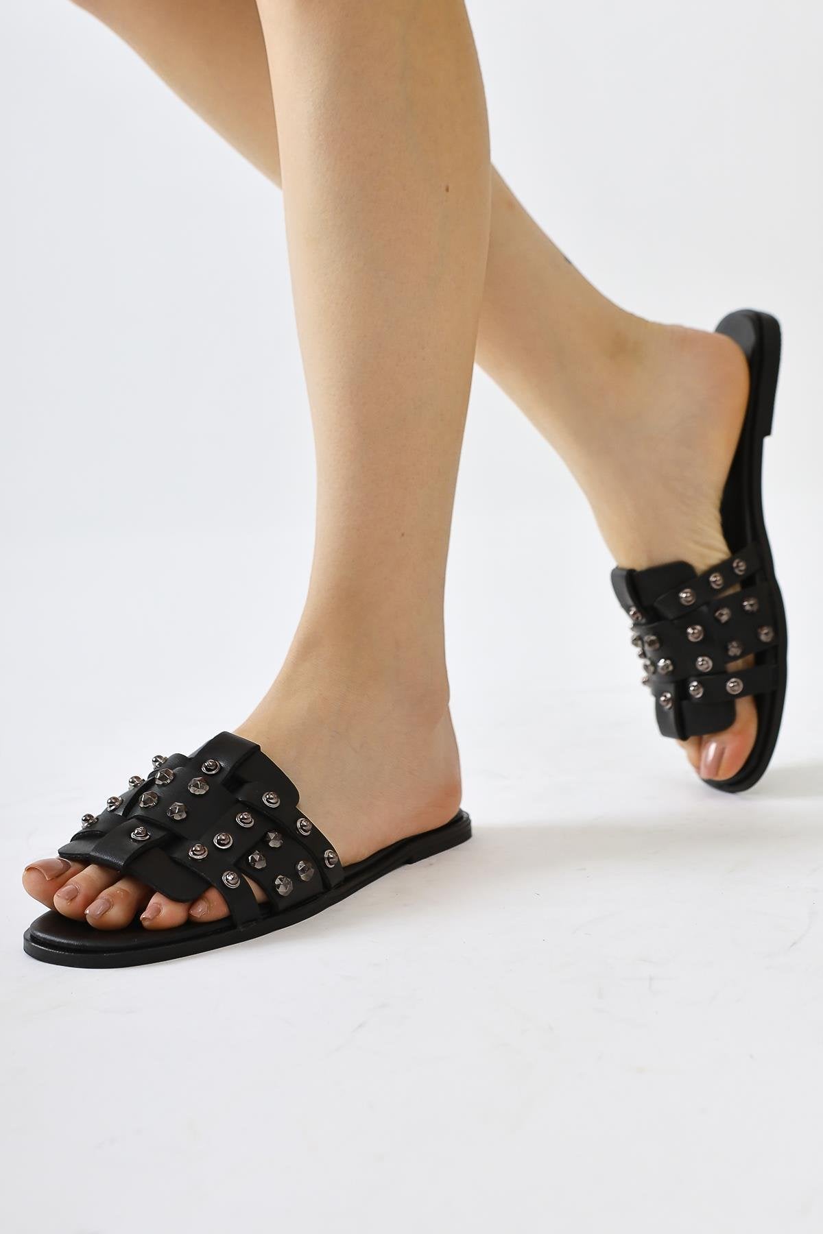 Aima Black Thin Strap Sandals