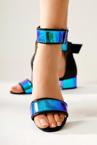 Ariola – Black Holographic Thick Straw-Strap Sandal (Women)