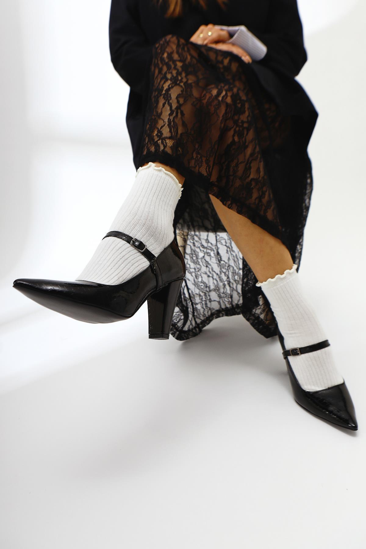Beate Black Crocodile Leather Print Pointed Toe Heeled Shoes Women’s