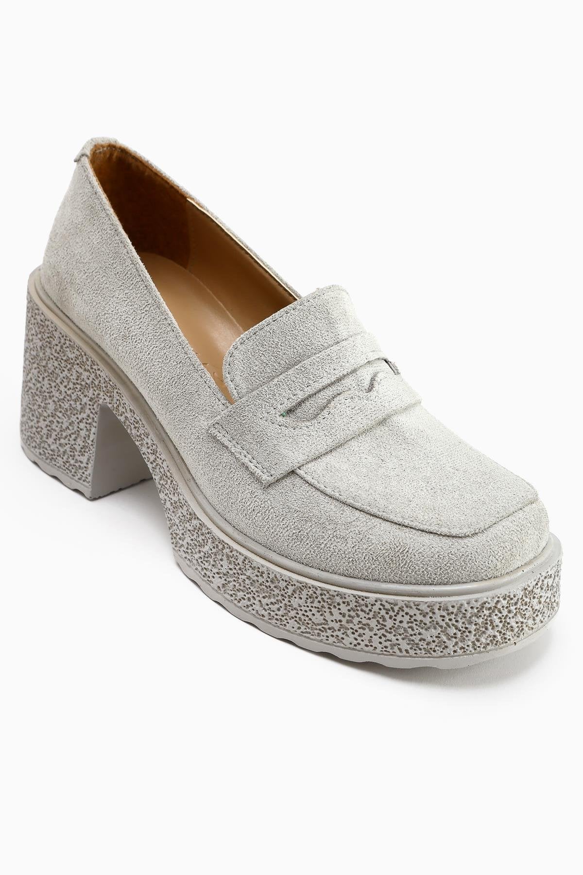 Boi Gray Suede Platform Everyday Women's Shoe