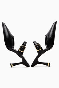 Yim Black Buckled Closed Toe Women’s Heeled Shoes