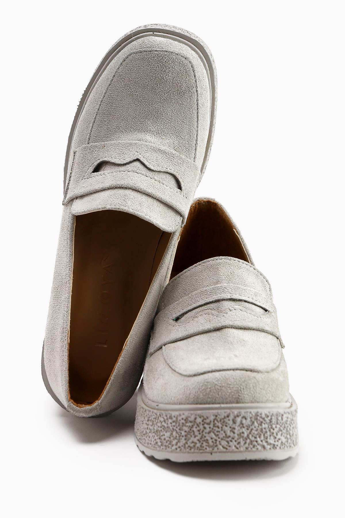 Boi Gray Suede Platform Everyday Women's Shoe