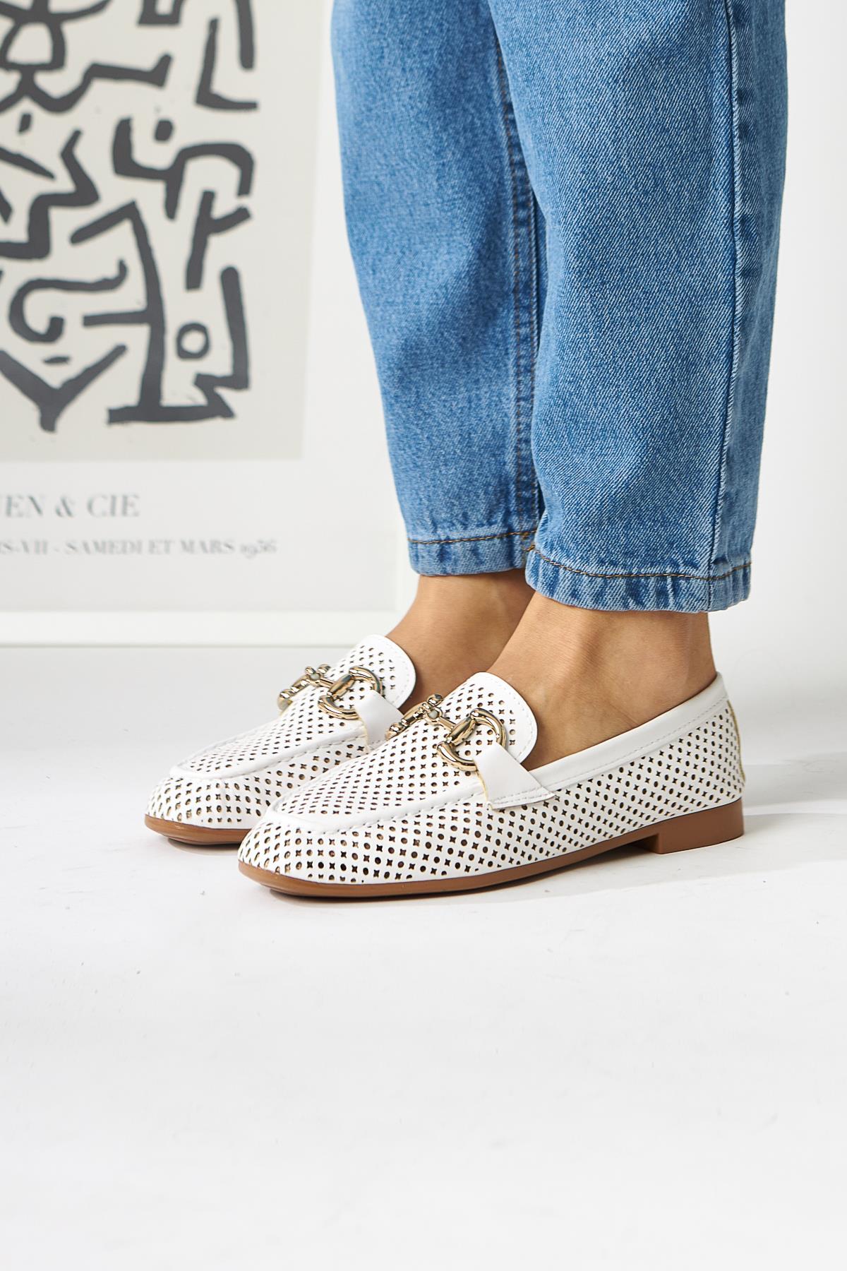Gazali - White Buckle-Detail Ballet Flat (Women)